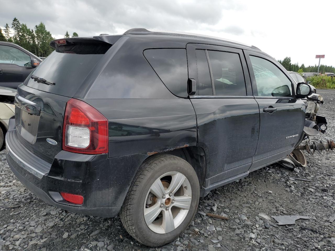 2017 Jeep Compass sp VIN 1C4NJDAB1HD197615 photo 3