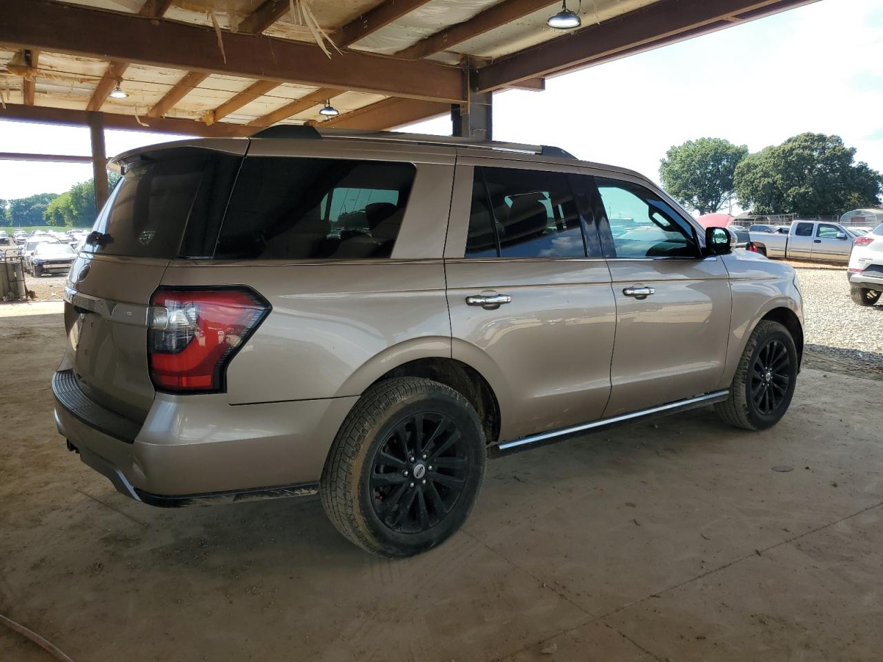2020 Ford Expedition VIN 1FMJU1KT1LEA20198 photo 3