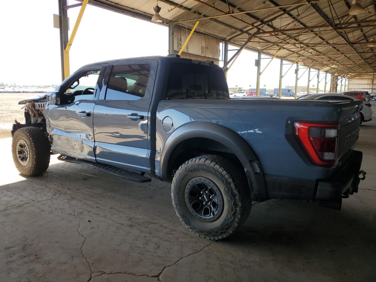 2023 FORD F150 rapto VIN 1FTFW1RG2PFB36202 photo 2