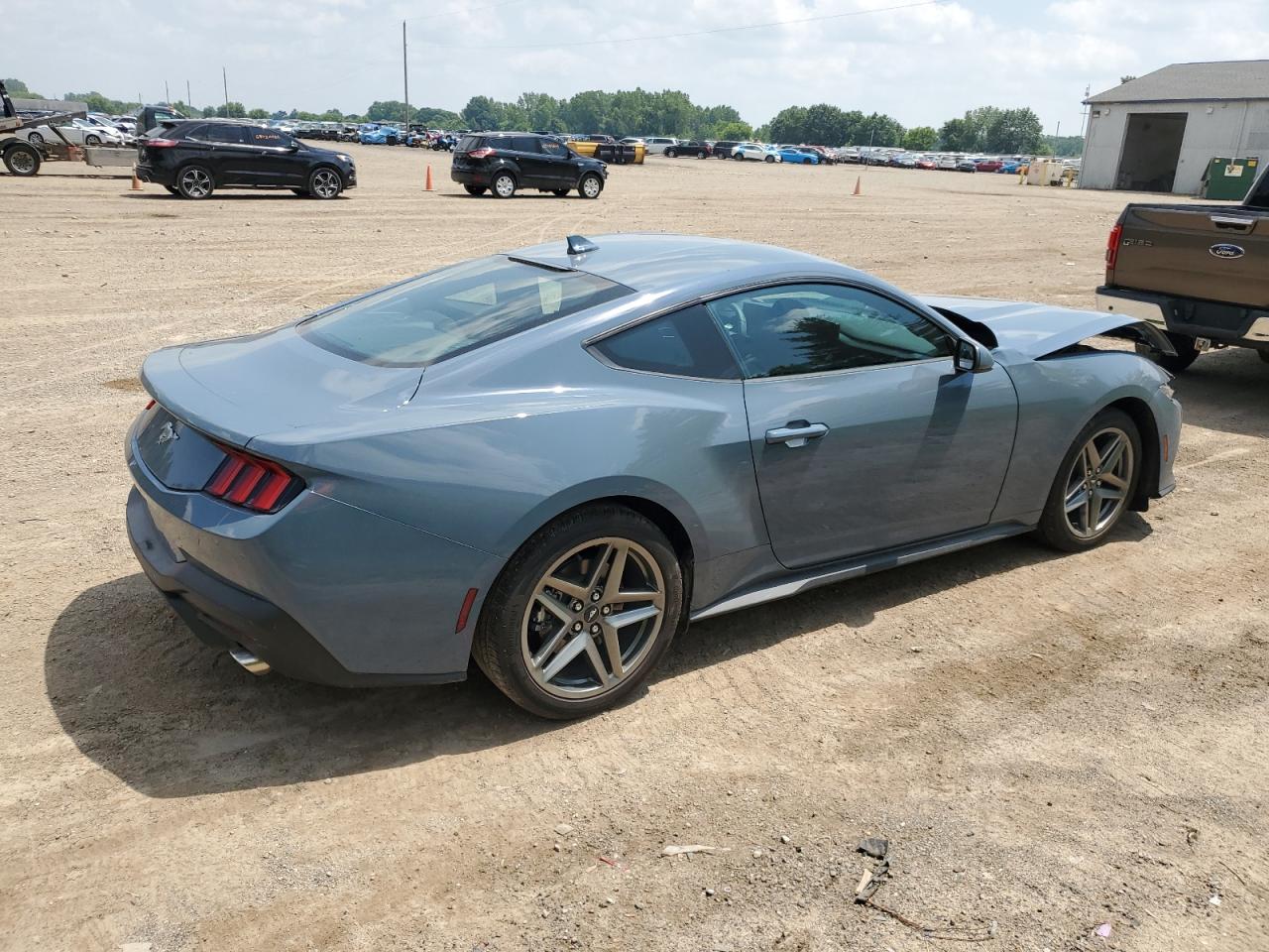 2025 Ford All models VIN 1FA6P8TH3S5107934 photo 3