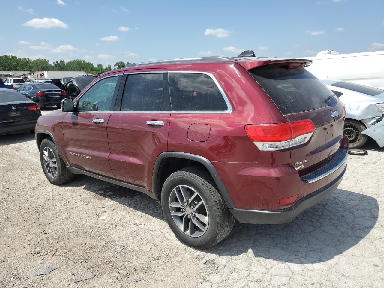 2017 Jeep Grand cher VIN 1C4RJFBG9HC816135 photo 2