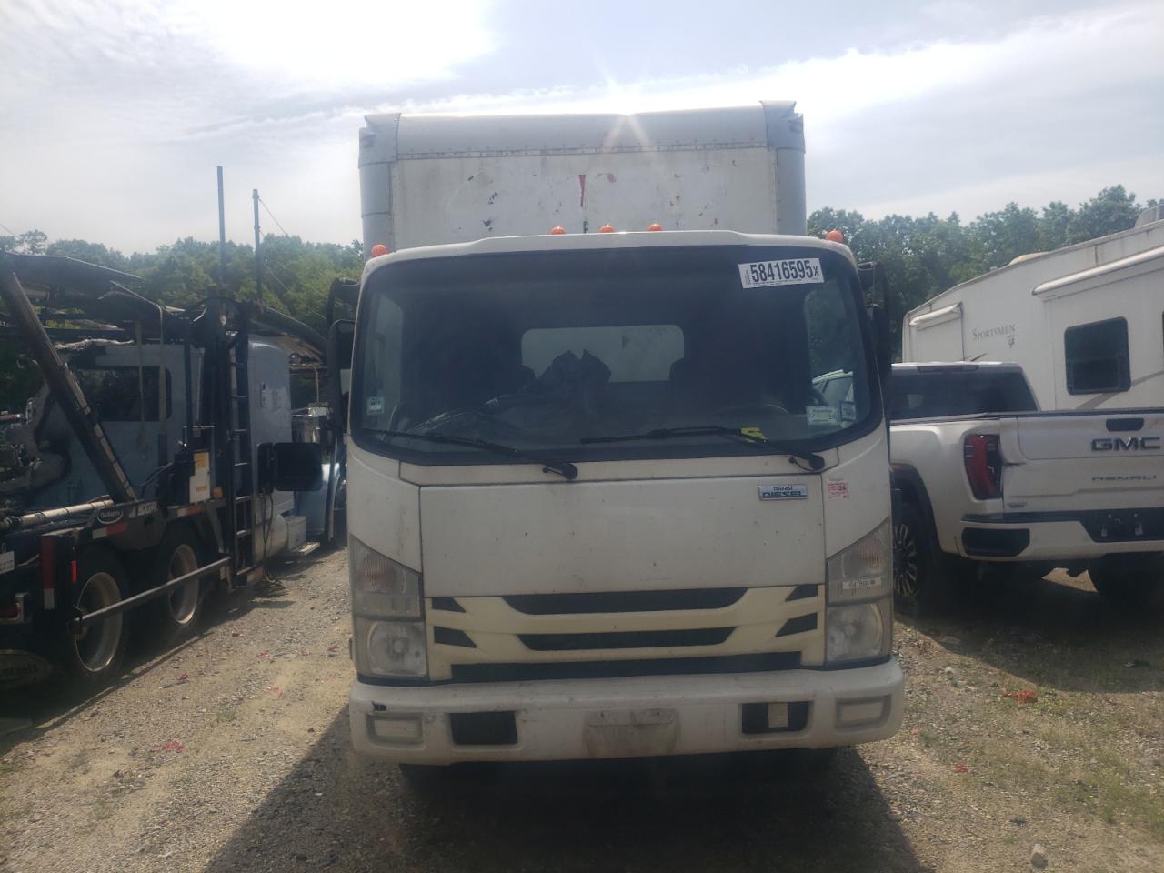 2015 Isuzu All models VIN JALC4W161F7001521 photo 5