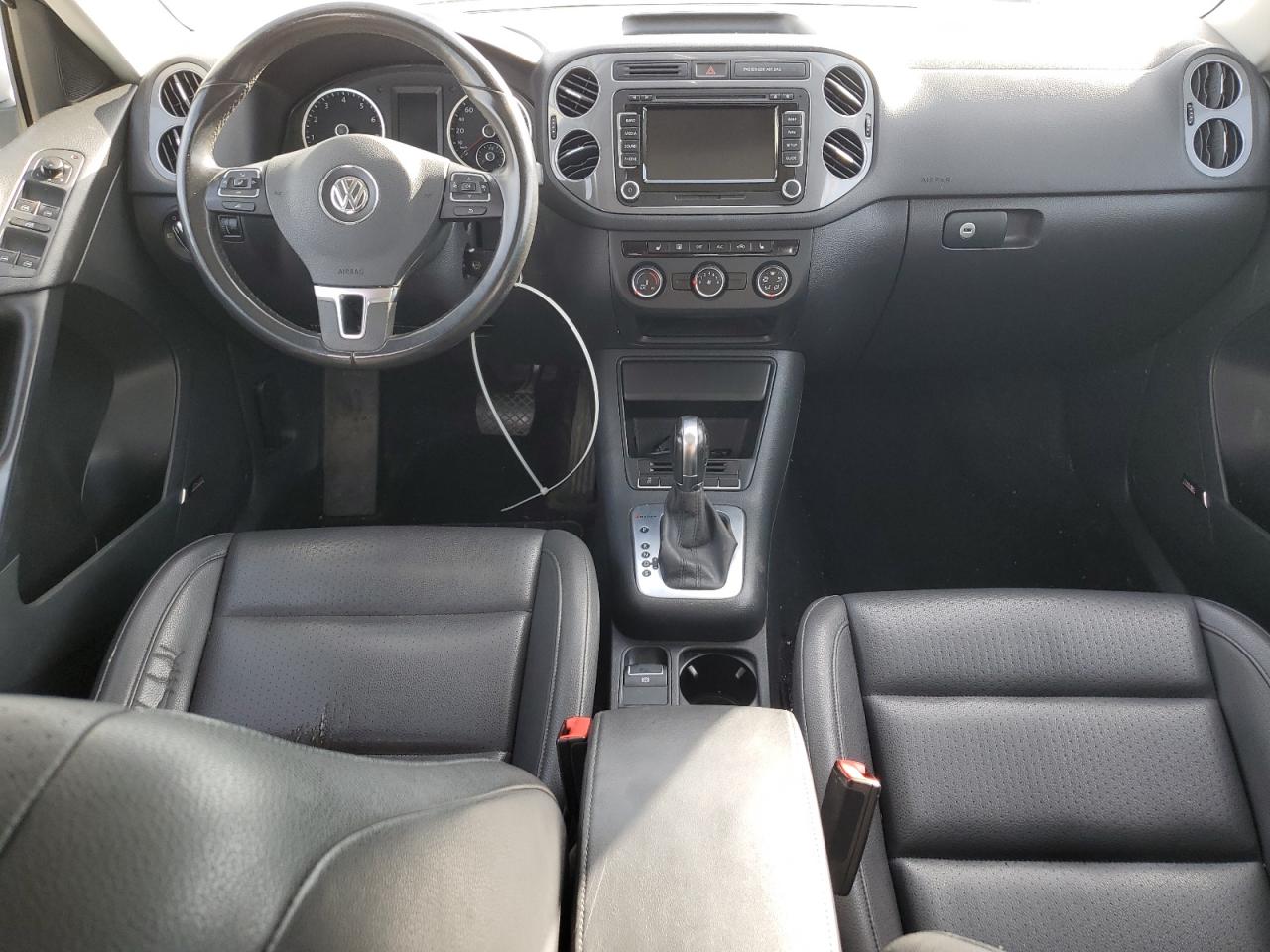 2014 VOLKSWAGEN Tiguan VIN WVGJV3AX9EW540904 photo 8