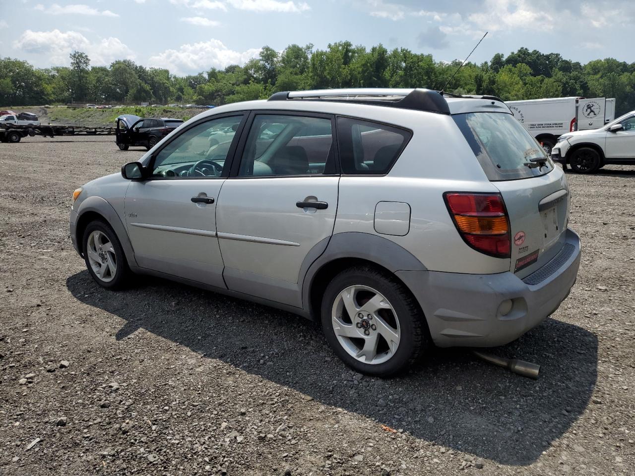 2003 Pontiac Vibe VIN 5Y2SL648X3Z457112 photo 2