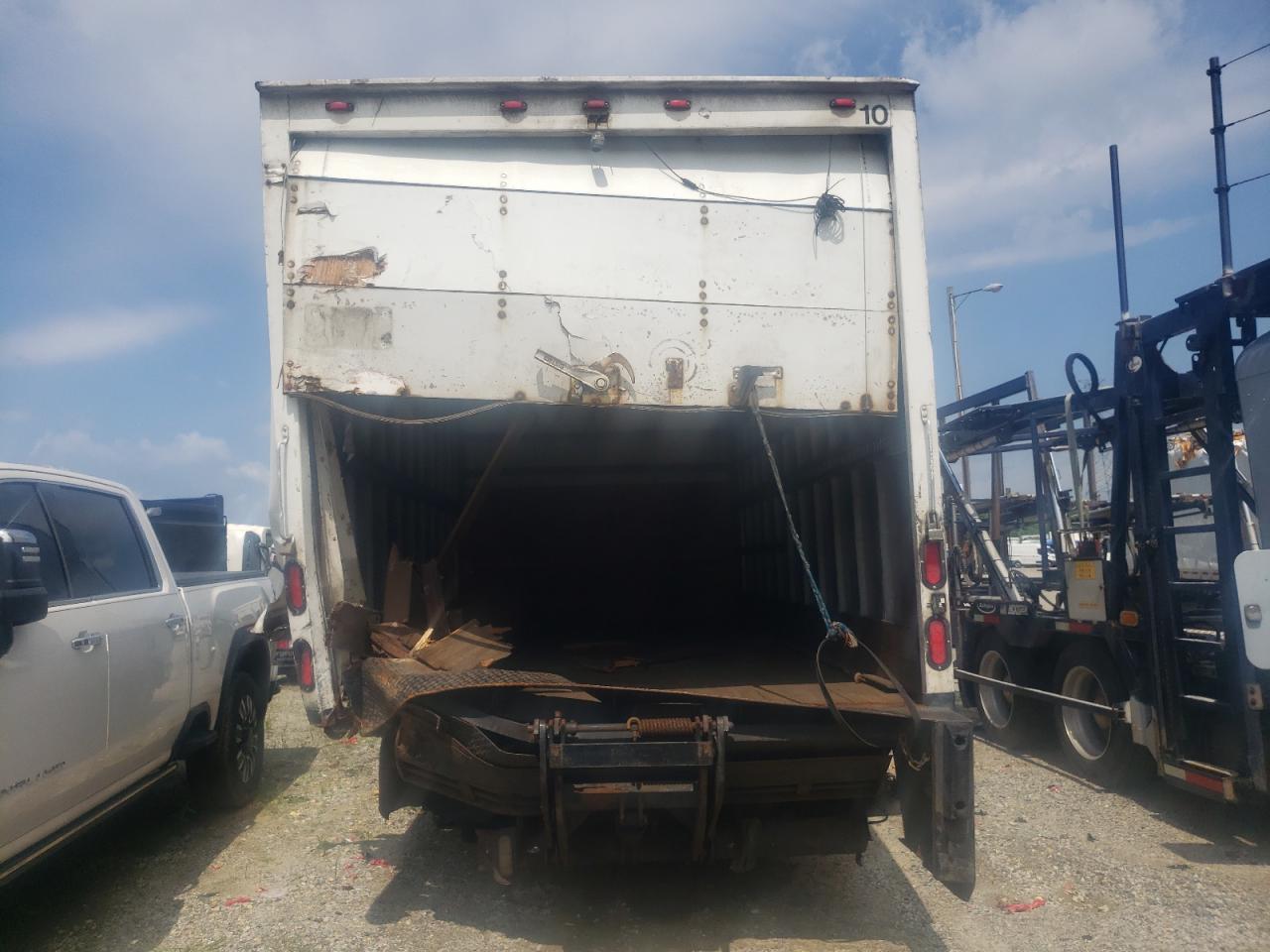 2015 Isuzu All models VIN JALC4W161F7001521 photo 6