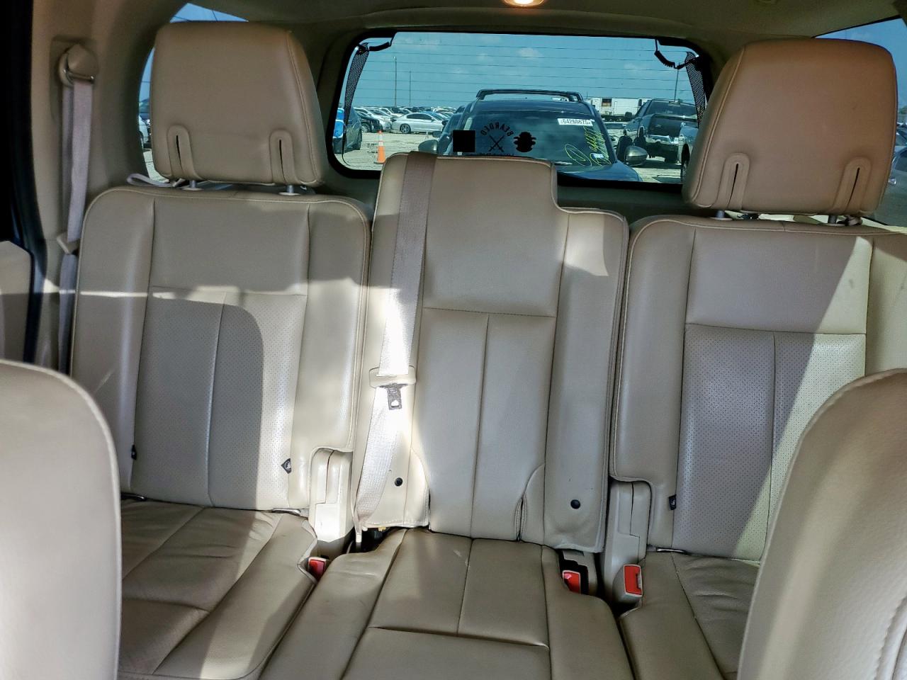2014 Ford Expedition VIN 1FMJU1H5XEEF14720 photo 10
