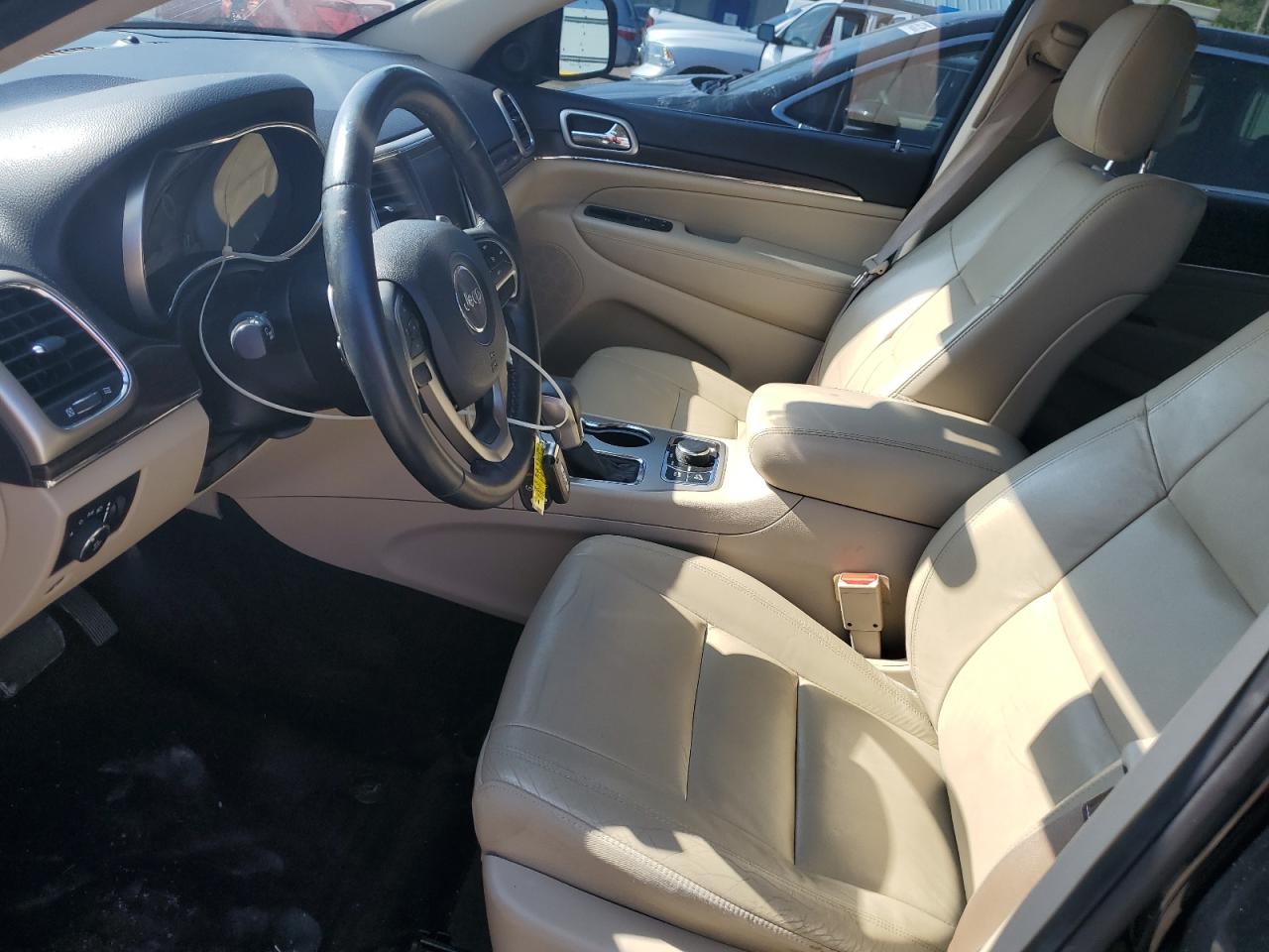 2017 Jeep Grand cher VIN 1C4RJFBGXHC912341 photo 7