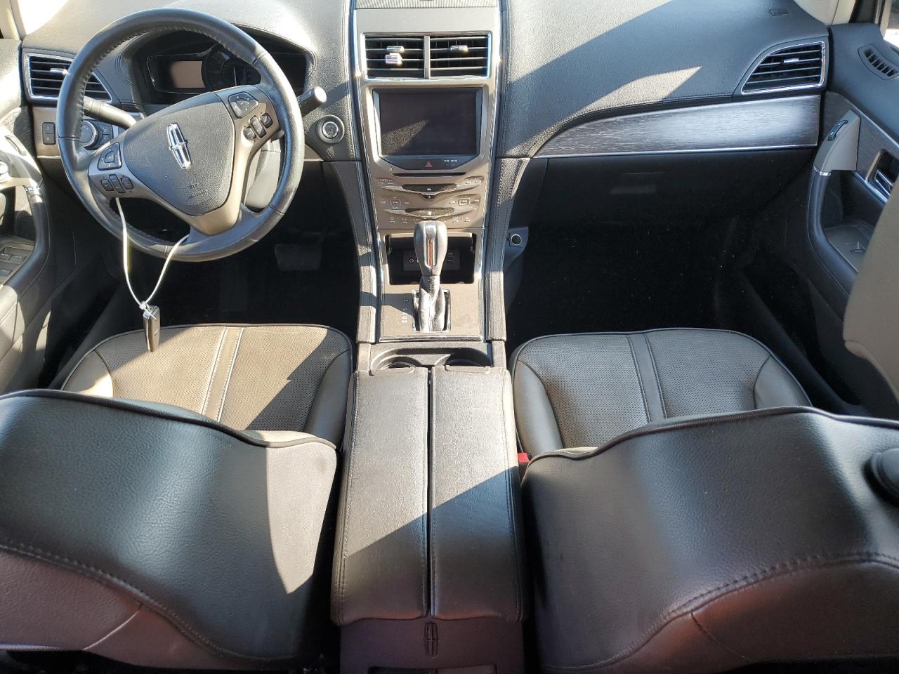 2011 LINCOLN Mkx VIN 2LMDJ8JK3BBJ12368 photo 8
