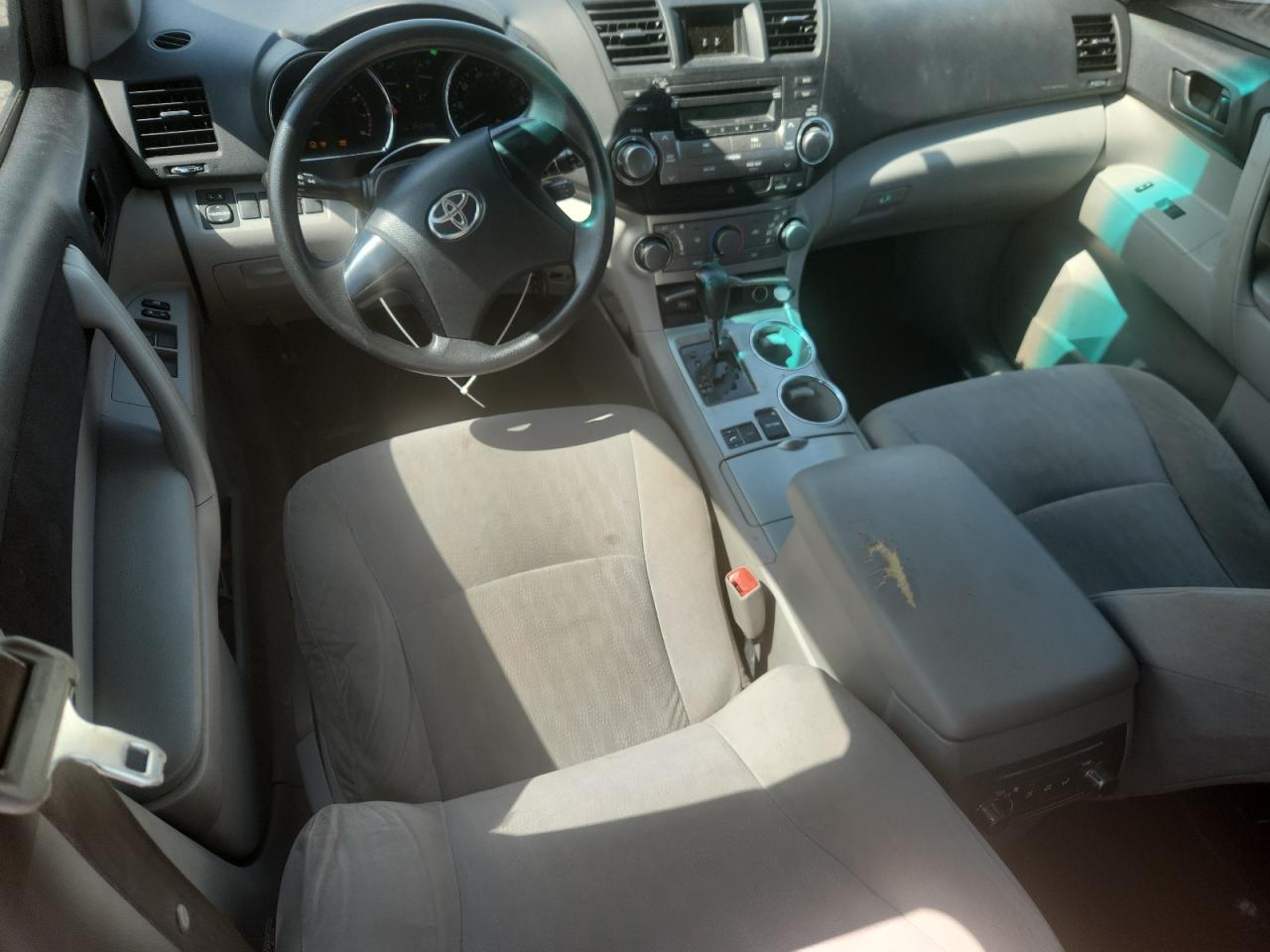 2012 Toyota All other VIN 5TDZA3EH5CS018497 photo 8