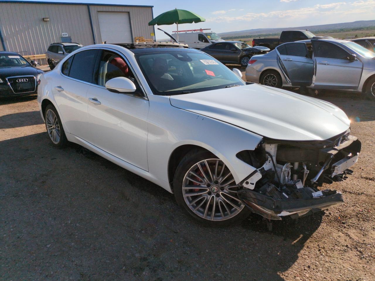 2018 ALFA Giulia ti VIN ZARFAECN1J7593362 photo 4