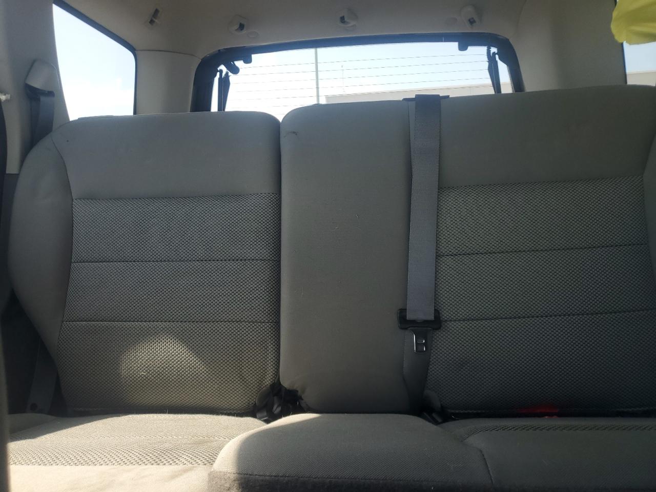 2005 Ford Escape VIN 1FMCU96H05KE24675 photo 10