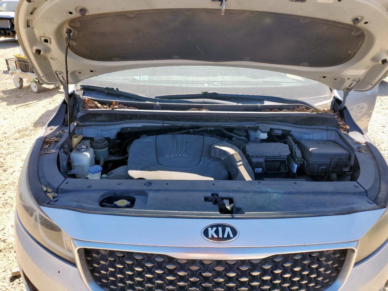 2015 Kia SEDONA VIN KNDMB5C19F6058692 photo 12