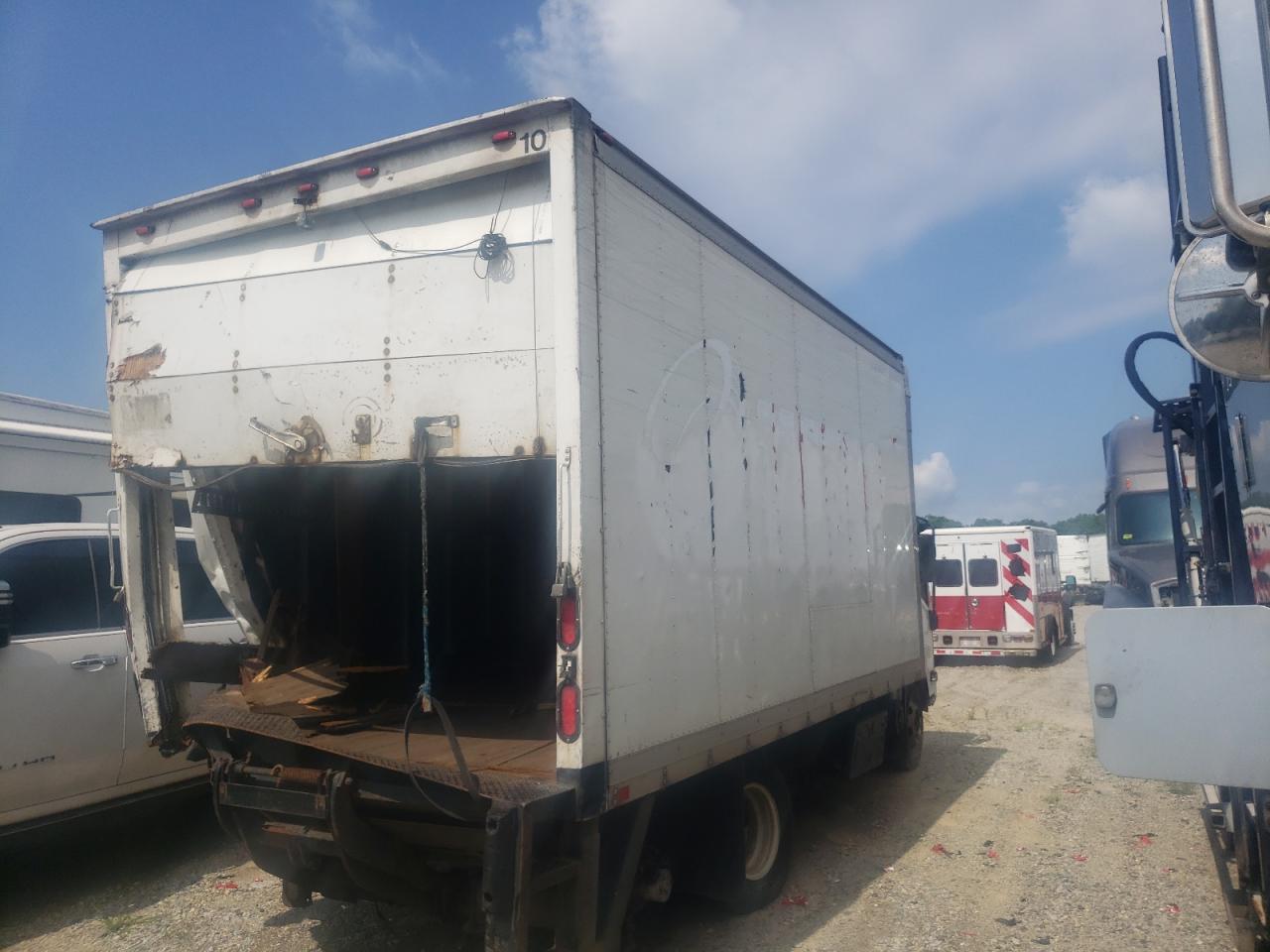 2015 Isuzu All models VIN JALC4W161F7001521 photo 3