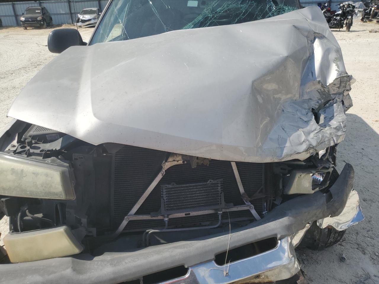 2004 Chevrolet All models VIN 2GCEC19T541183387 photo 11
