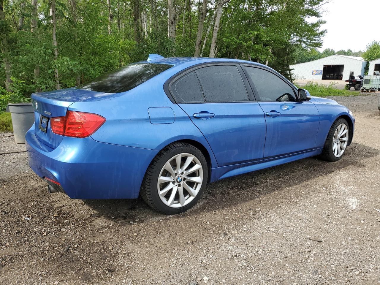 2013 BMW 3 series VIN WBA3B9C57DJ899102 photo 3