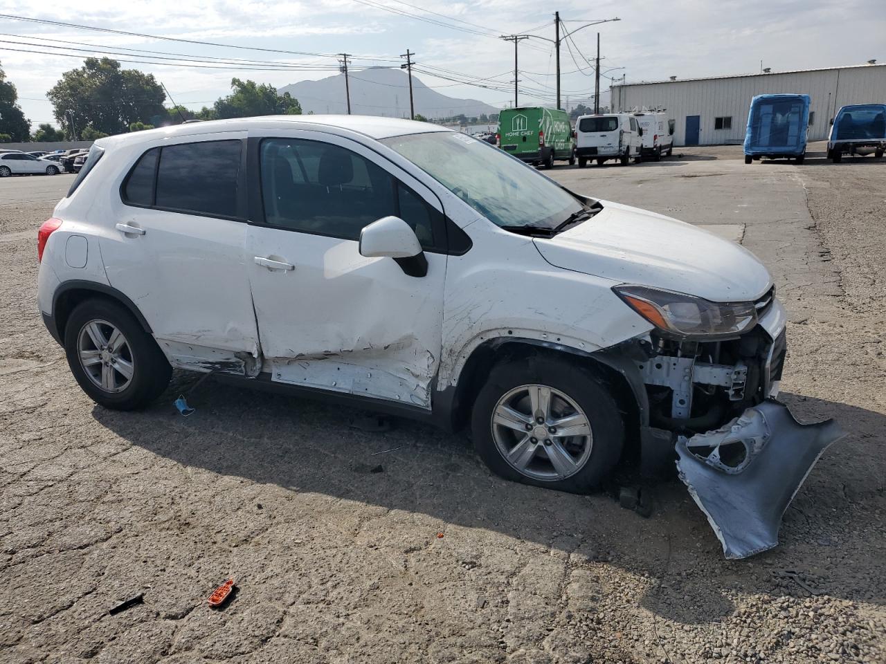 2020 Chev Trax VIN 3GNCJKSB2LL284623 photo 4
