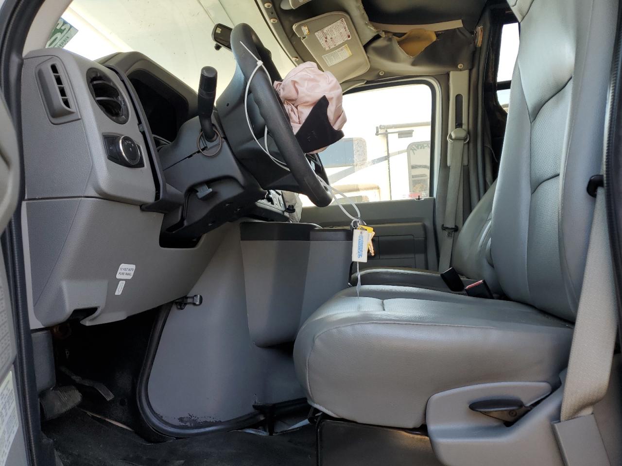 2021 WINNEBAGO All models VIN 1FDWE3FNXMDC11295 photo 7