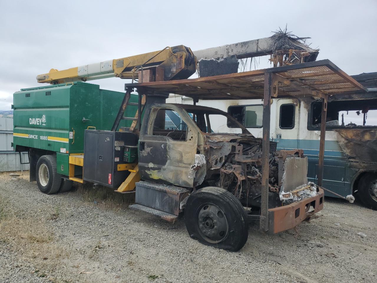 2016 Ford F750 VIN 1FDXF7DC1GDA02879 photo 1