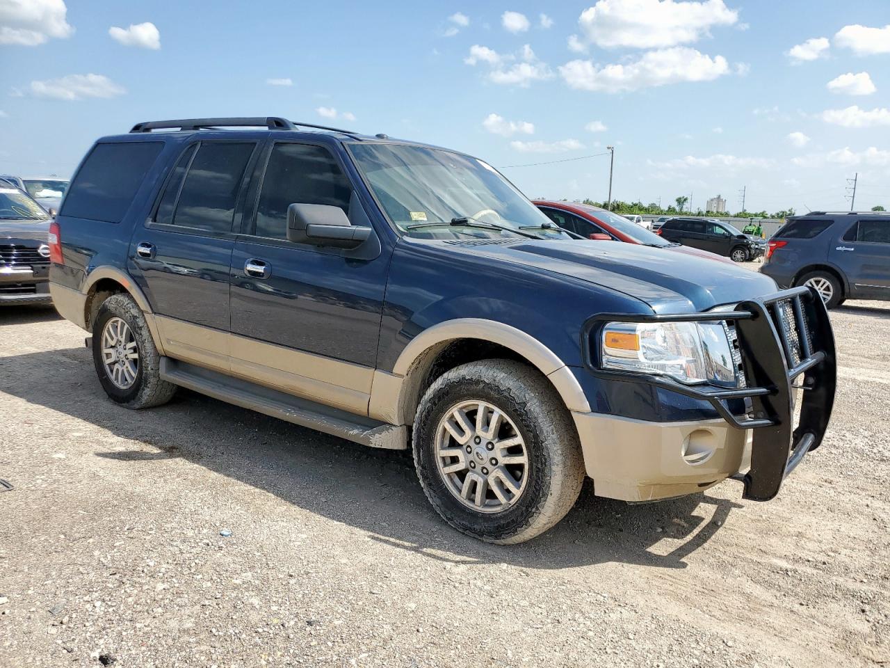 2014 Ford Expedition VIN 1FMJU1H5XEEF14720 photo 4
