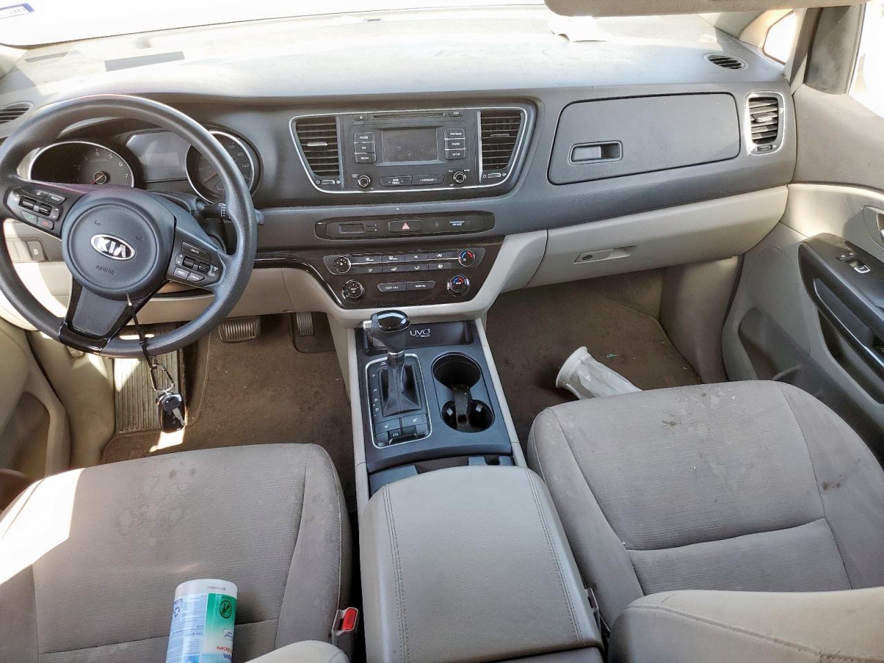 2015 Kia SEDONA VIN KNDMB5C19F6058692 photo 8