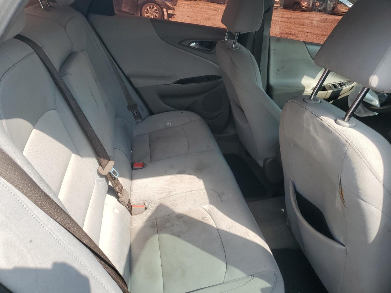 2016 Chevrolet Malibu VIN 1G1ZB5ST7GF178820 photo 10