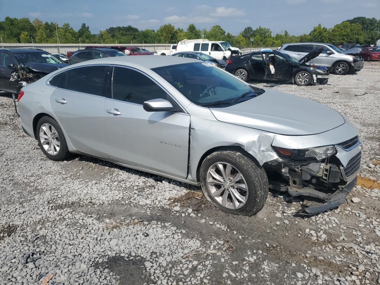 2016 Chevrolet Malibu VIN 1G1ZB5ST7GF178820 photo 4
