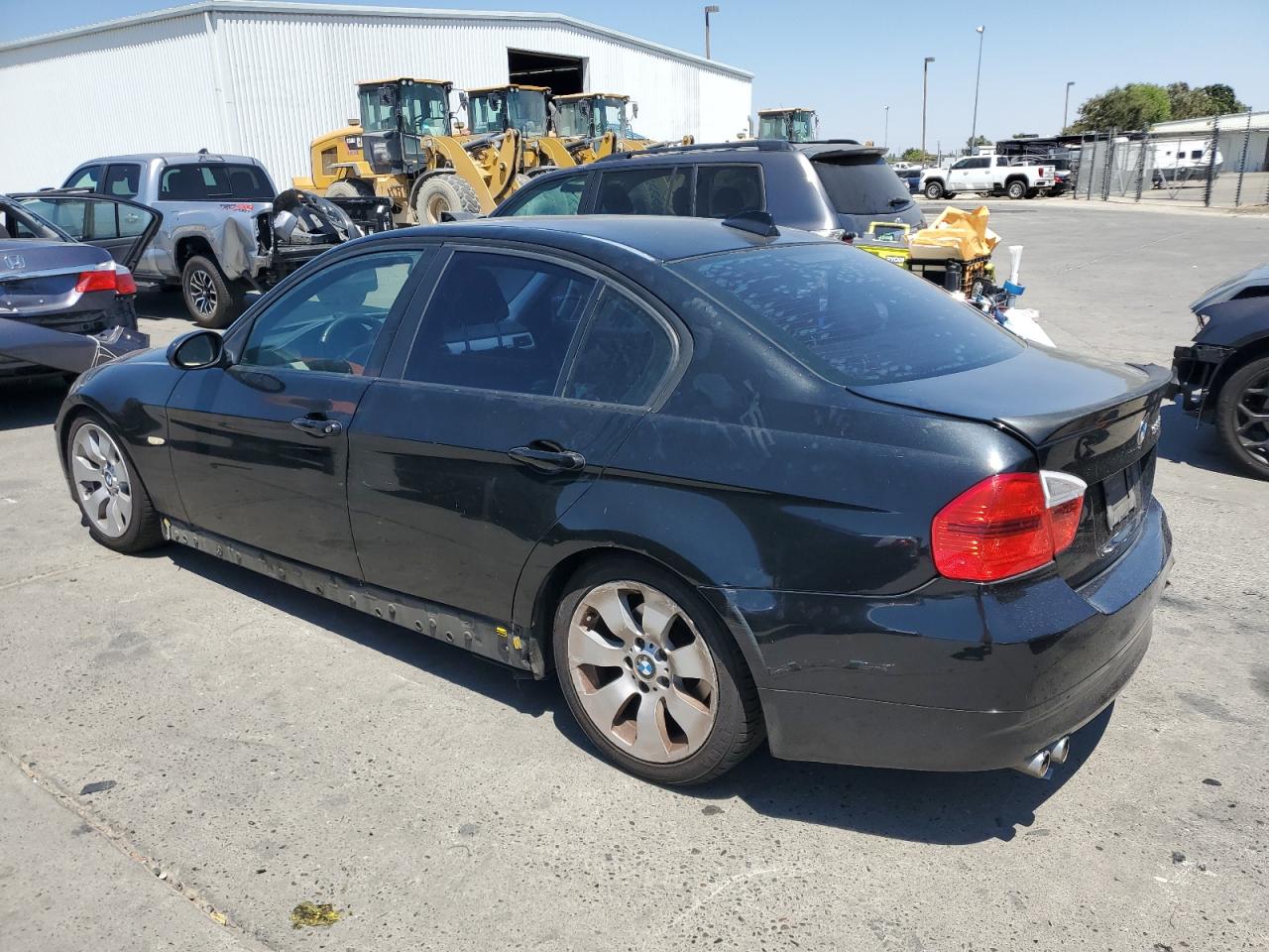 2007 BMW 3 series VIN WBAVC93527KX57146 photo 2