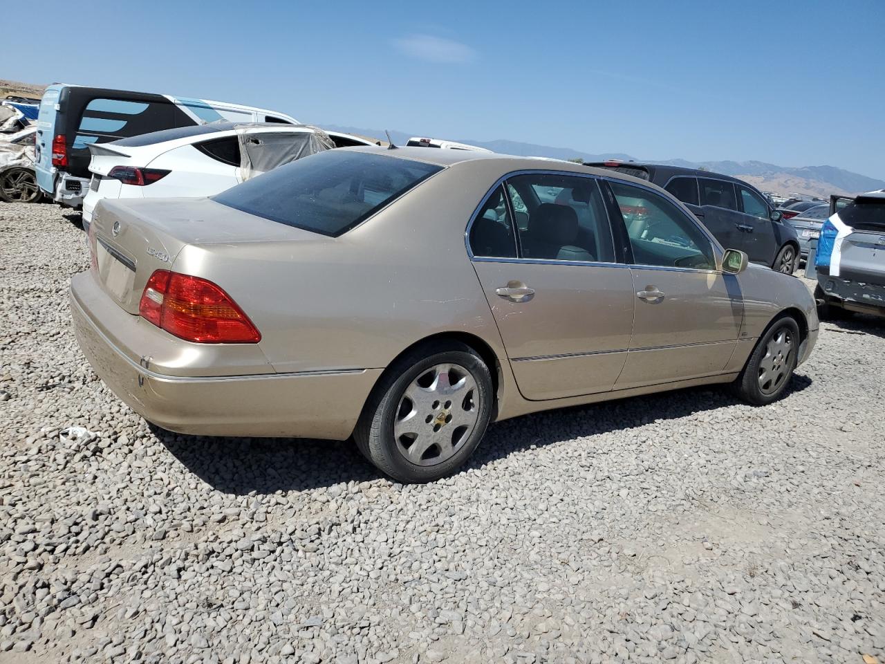 2001 Lexus Ls430 VIN JTHBN30F510025587 photo 3