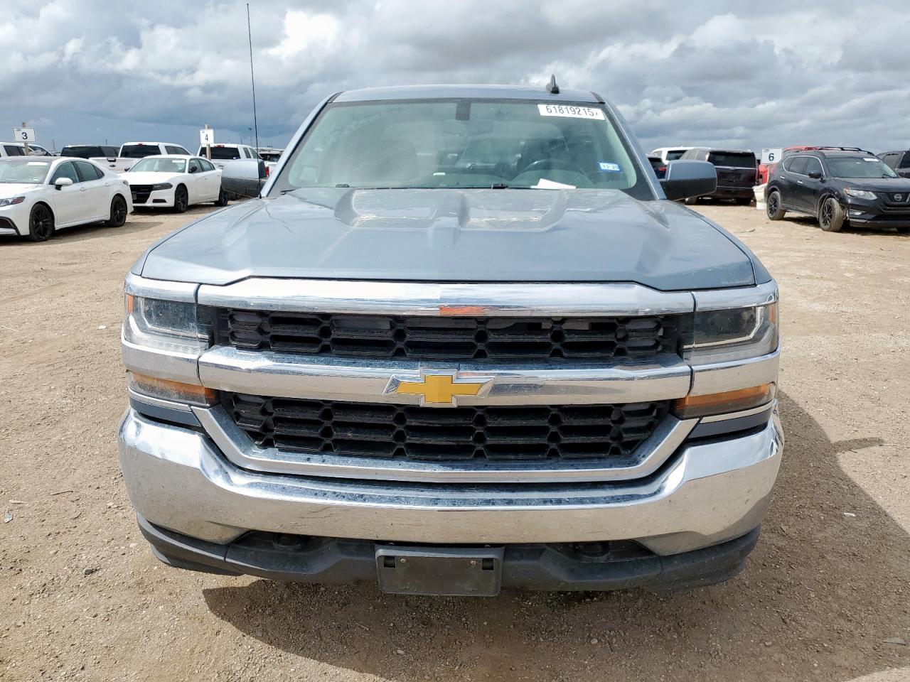 2016 Chevrolet All models VIN 3GCUKREC7GG292271 photo 5