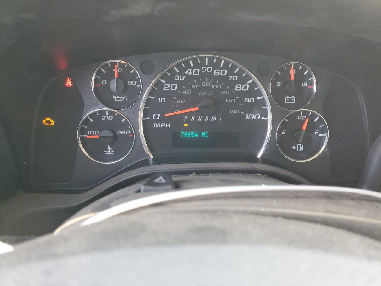 2014 Chev Express VIN 1GCWGFCB5E1133683 photo 9