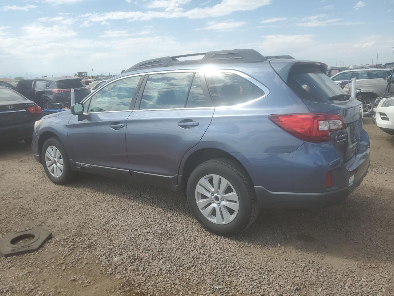 2017 Subaru Outback VIN 4S4BSAAC3H3253661 photo 2