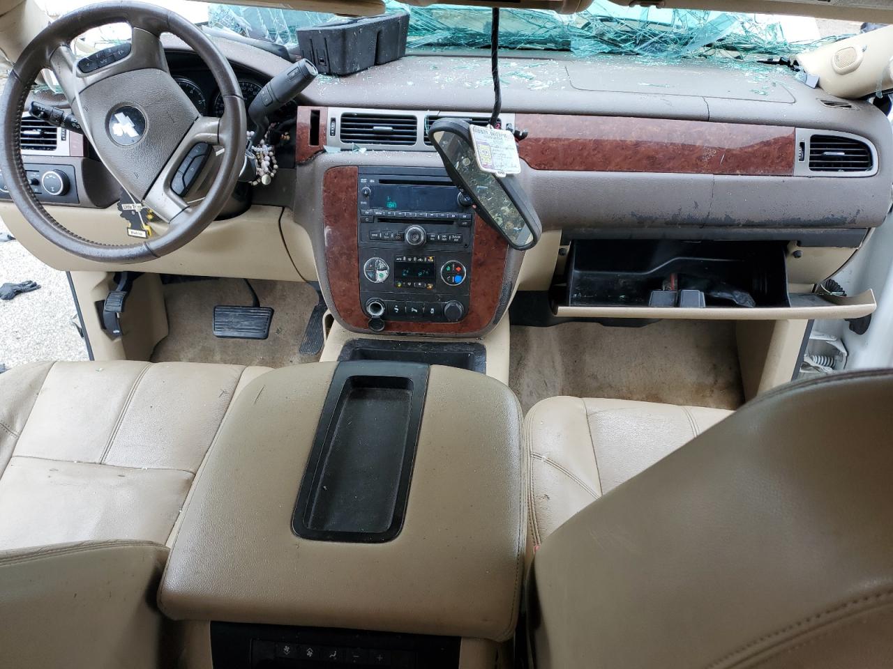 2013 Chevrolet Suburban VIN 1GNSKJE73DR106806 photo 8