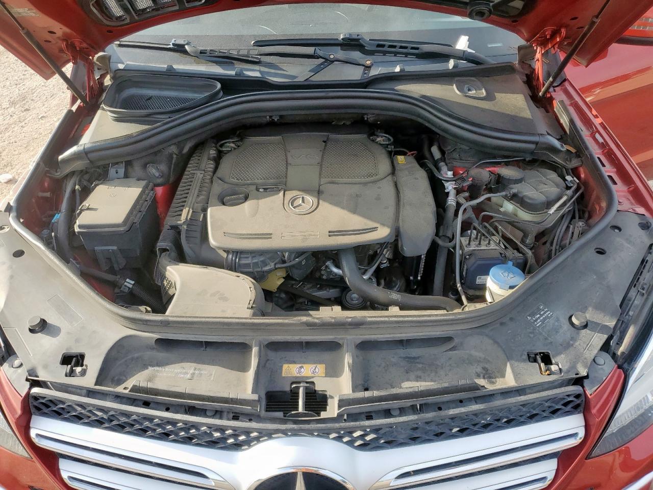 2016 Mercedes-Benz Gle class VIN 4JGDA5JB2GA682570 photo 11