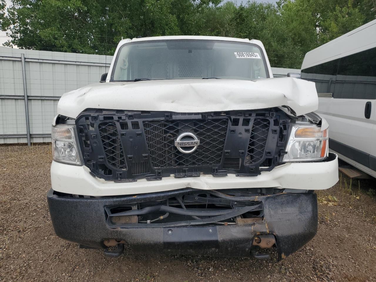 2018 Niss Nv VIN 1N6AF0KY6JN814970 photo 5
