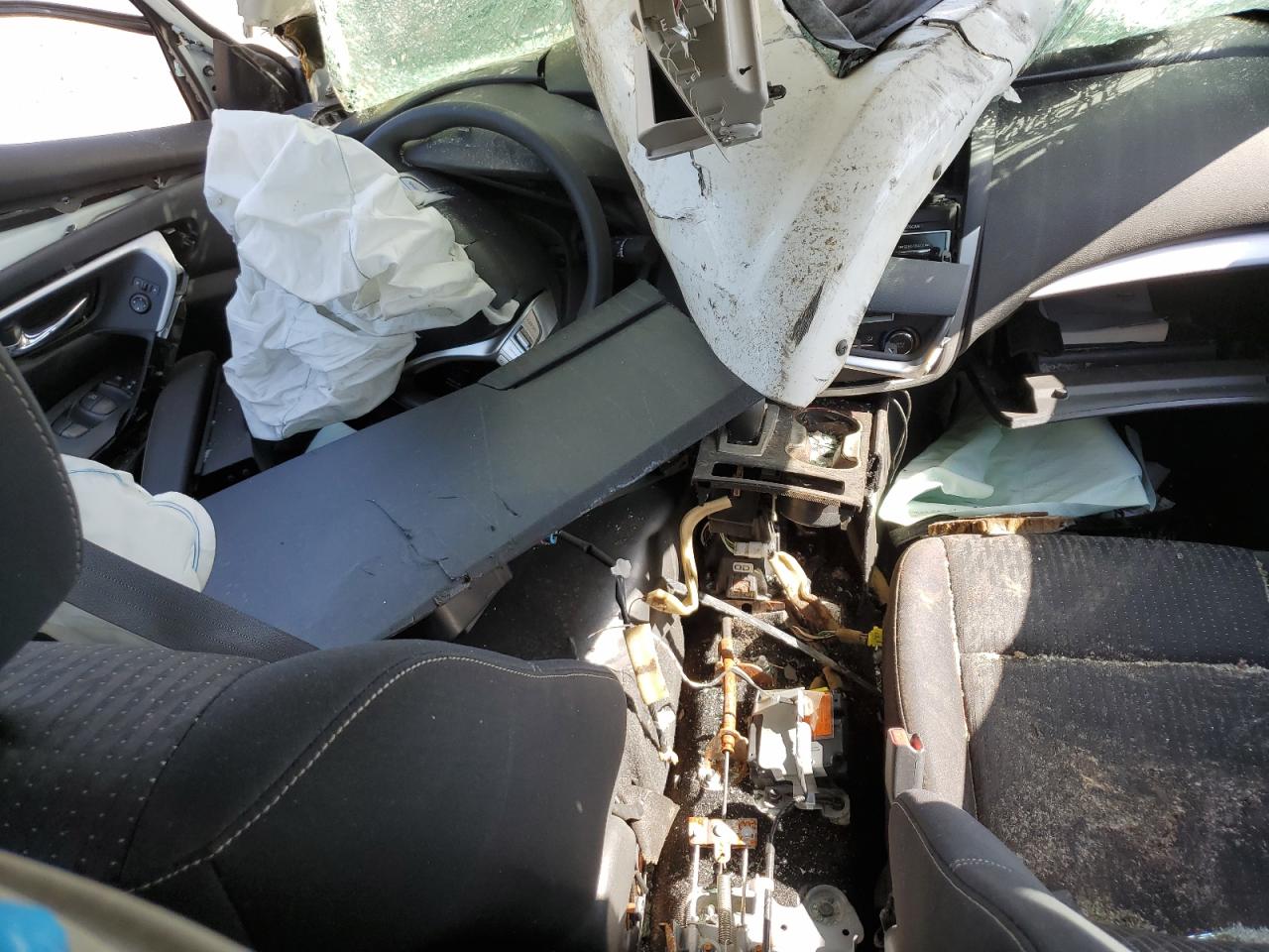 2016 NISSAN Altima VIN 1N4AL3AP0GN358338 photo 8