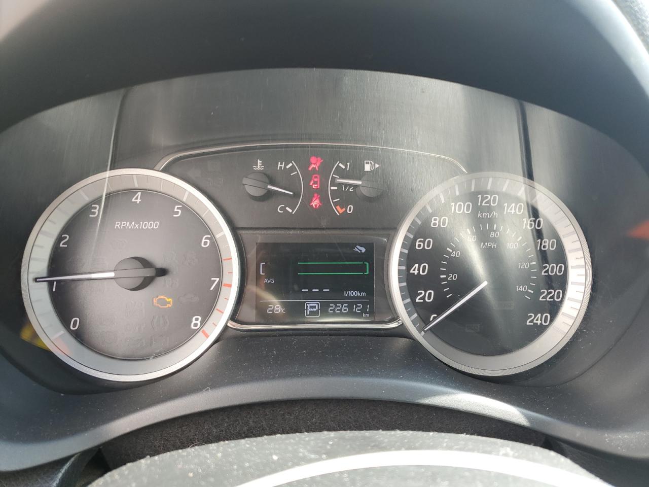 2013 NISSAN Sentra s VIN 3N1AB7AP4DL614838 photo 9