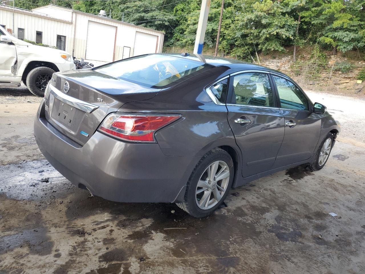 2014 Nissan Altima VIN 1N4AL3AP2EC104736 photo 3