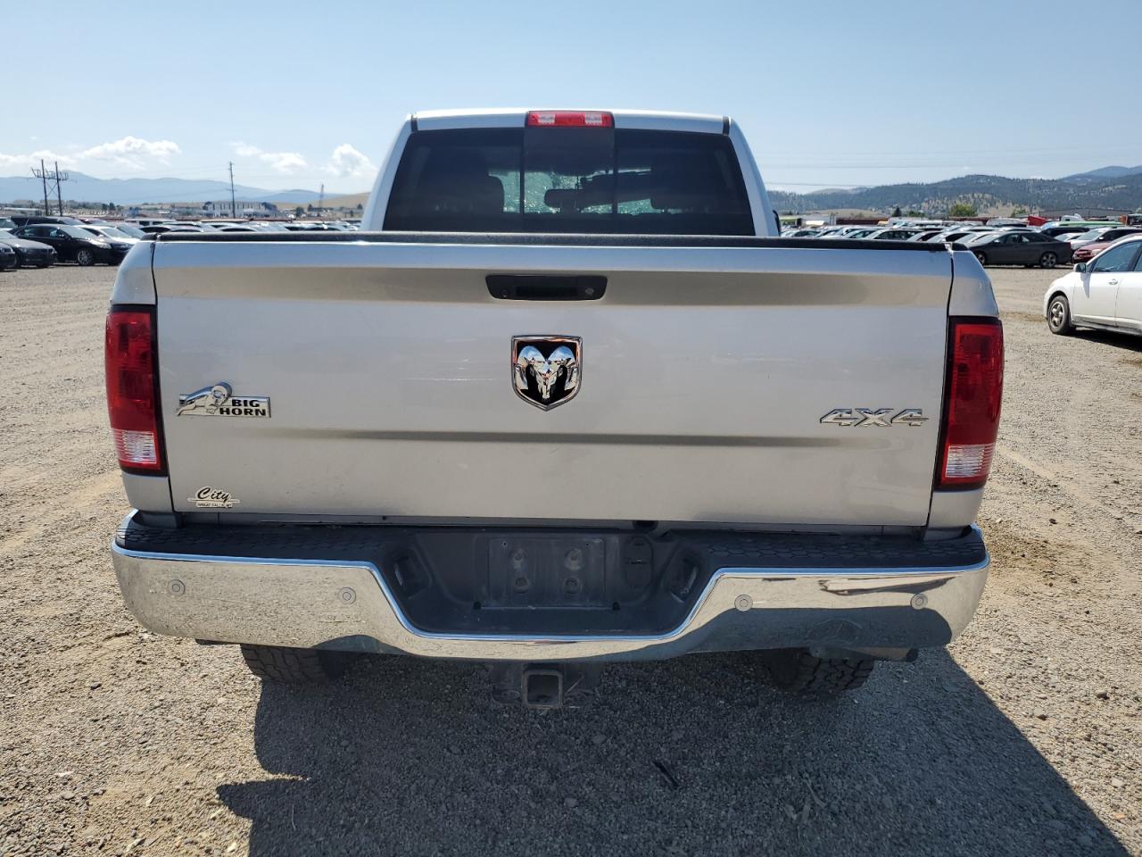 2018 Ram All models VIN 3C6UR5DLXJG328491 photo 6