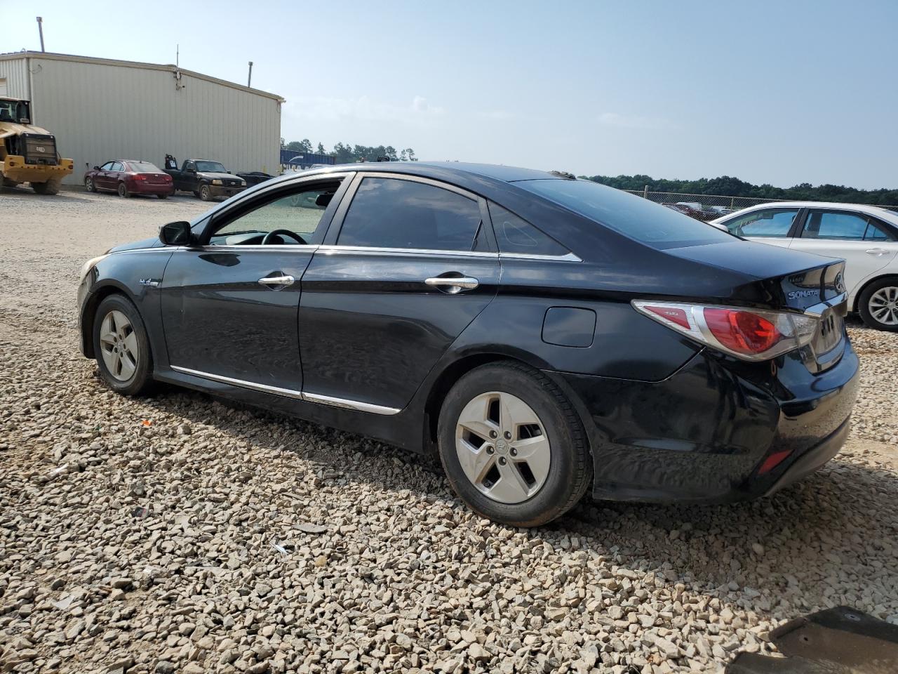2012 Hyundai Sonata VIN KMHEC4A41CA037946 photo 2