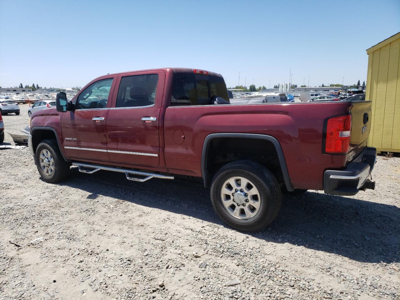 2015 GMC SIERRA VIN 1GT12ZE81FF191046 photo 2