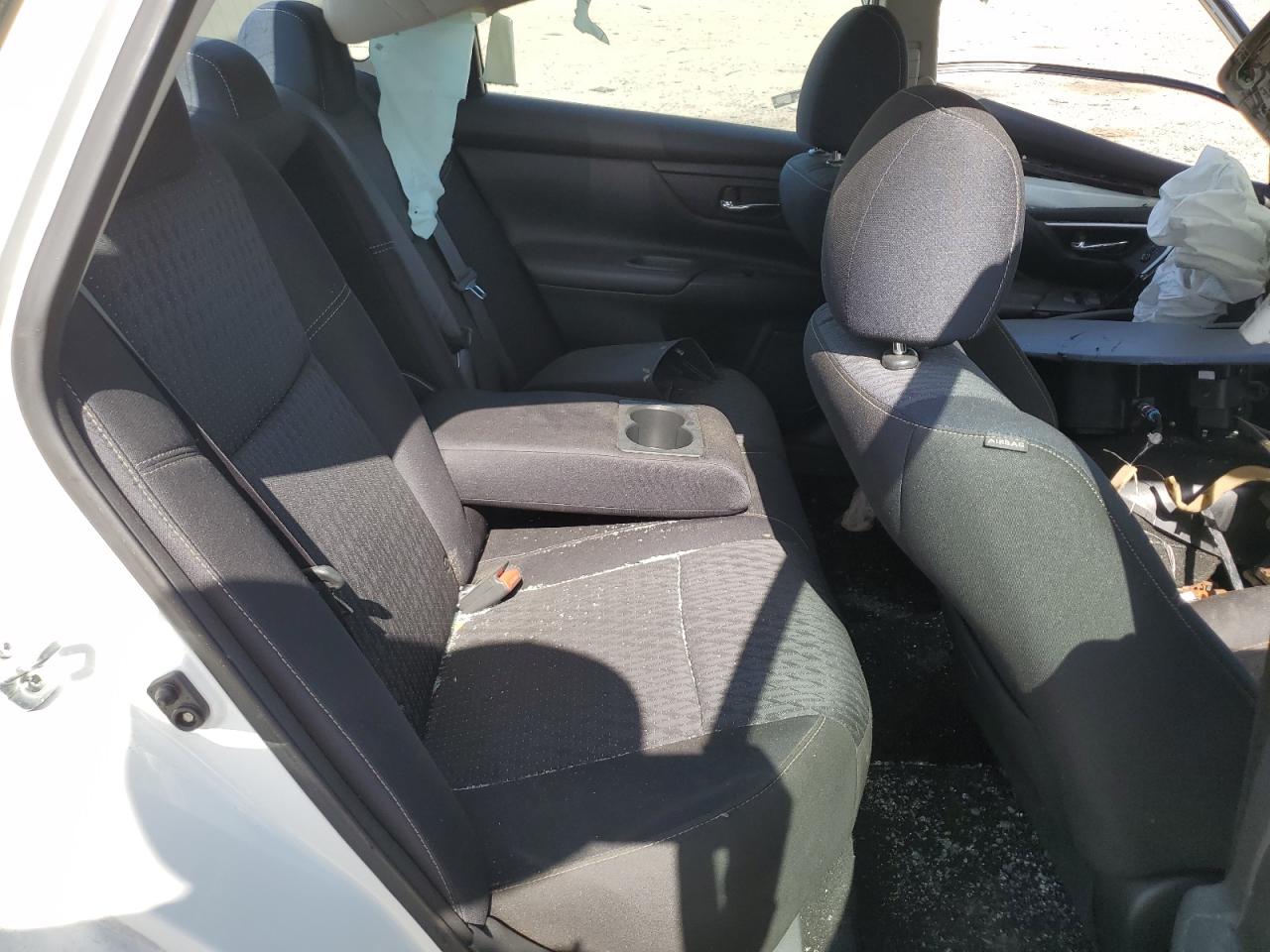 2016 NISSAN Altima VIN 1N4AL3AP0GN358338 photo 10