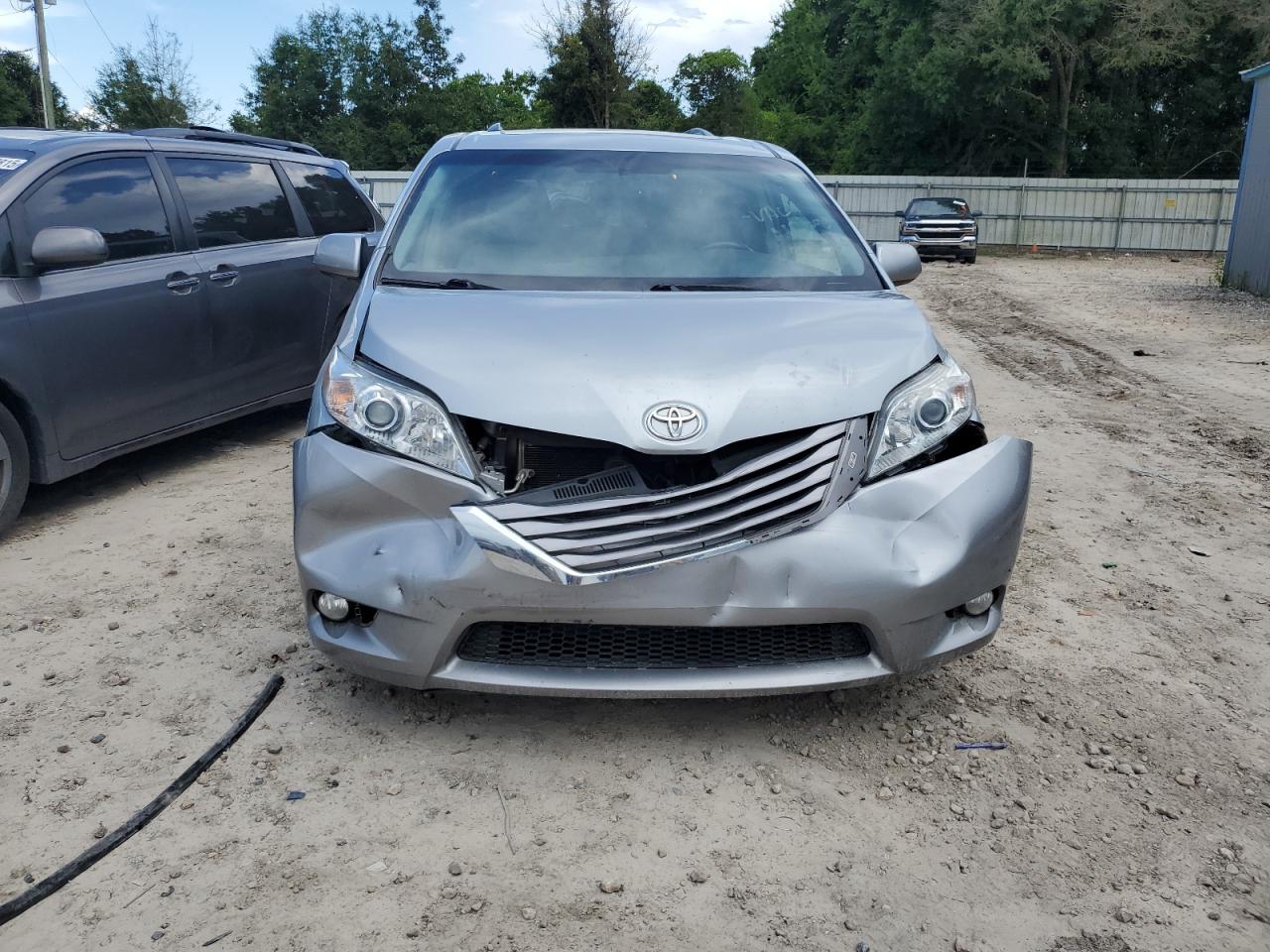 2015 TOYOTA Sienna xle VIN 5TDYK3DC0FS651363 photo 5