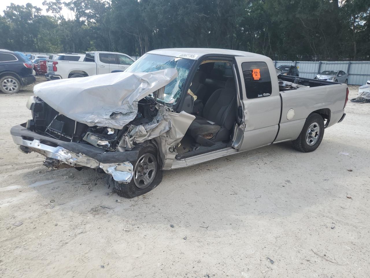 2004 Chevrolet All models VIN 2GCEC19T541183387 photo 1