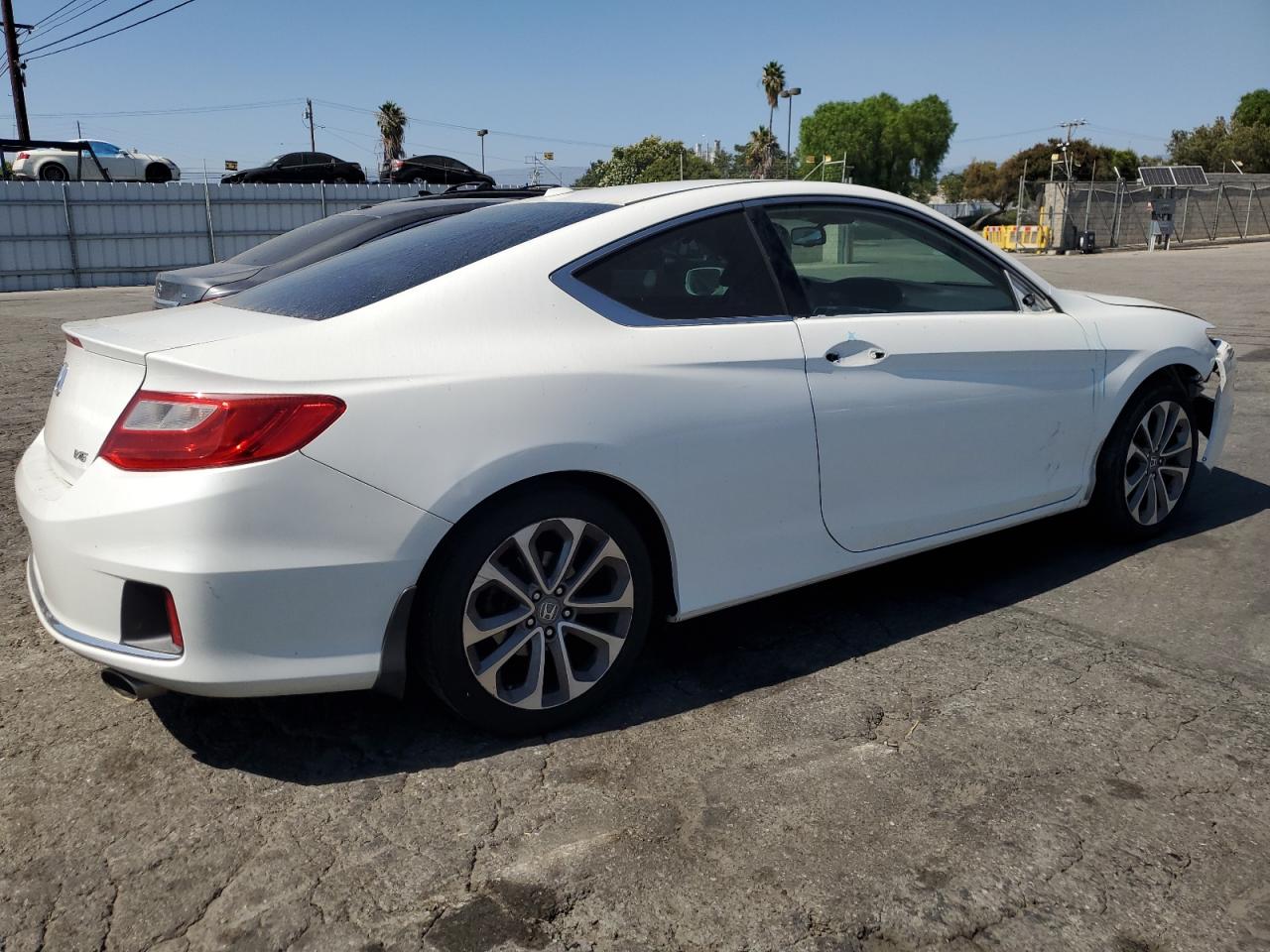 2015 Honda Accord exl VIN 1HGCT2B81FA002668 photo 3