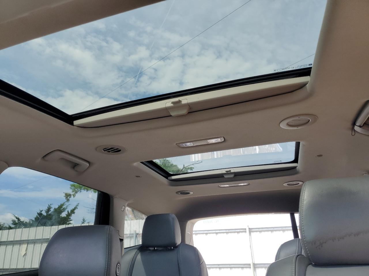 2020 Buick Enclave VIN 5GAERBKW2LJ211970 photo 10