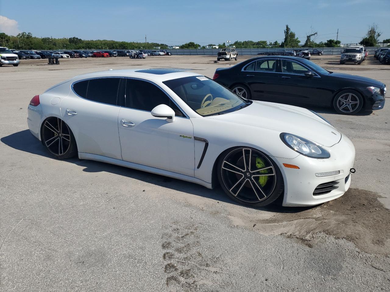 2014 Porsche Panamera VIN WP0AD2A7XEL044285 photo 4