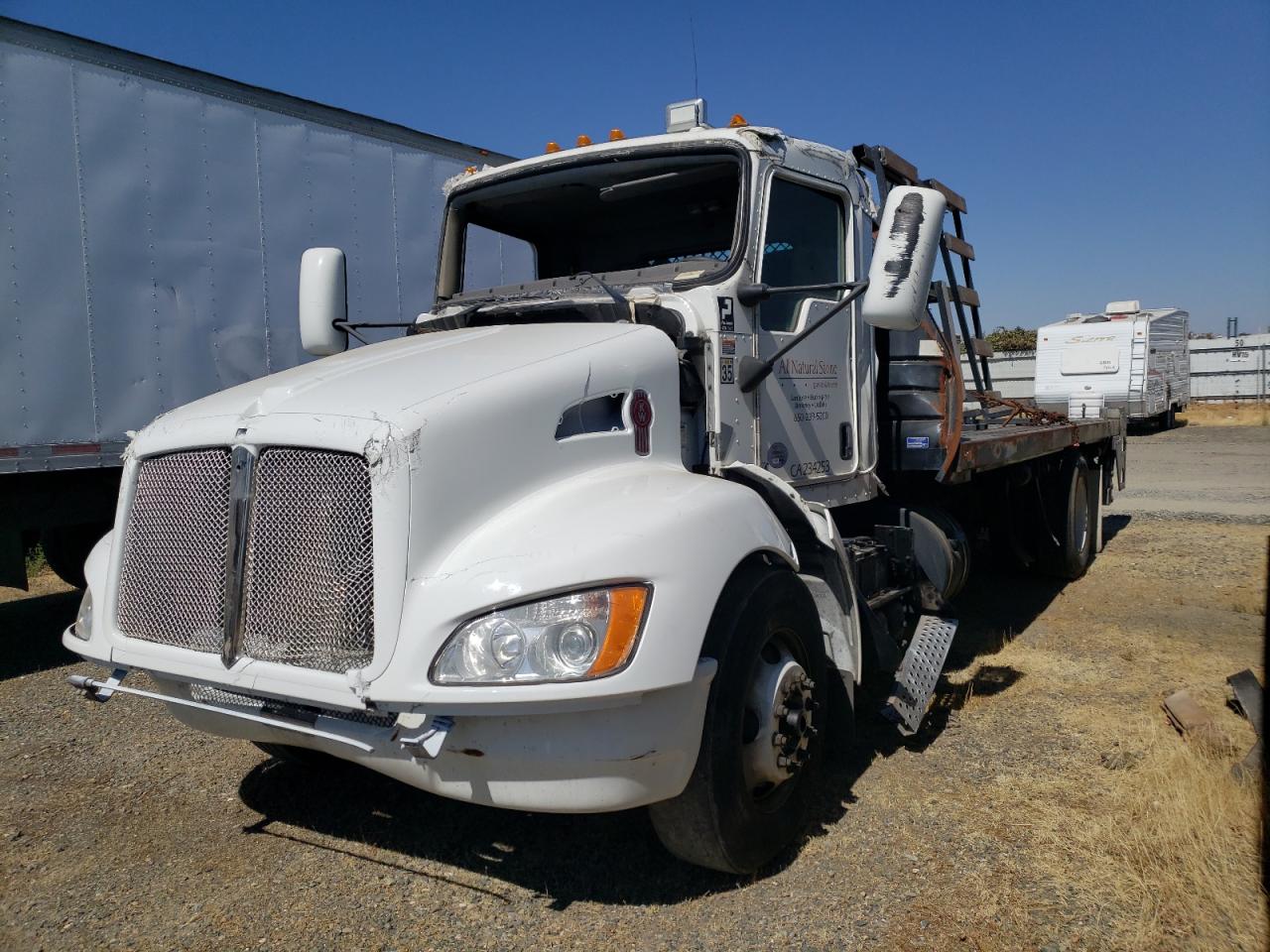2019 KENWORTH All models VIN 2NKHHM7X8KM299456 photo 2