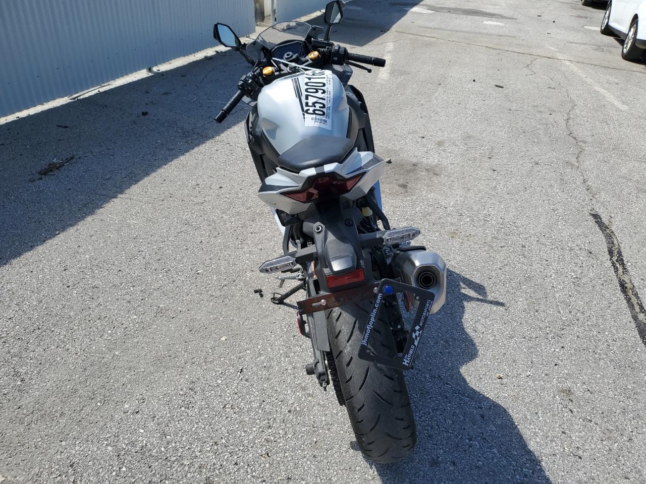 2025 Kawasaki Zx400 s VIN ML5ZXCS11SDA39912 photo 4