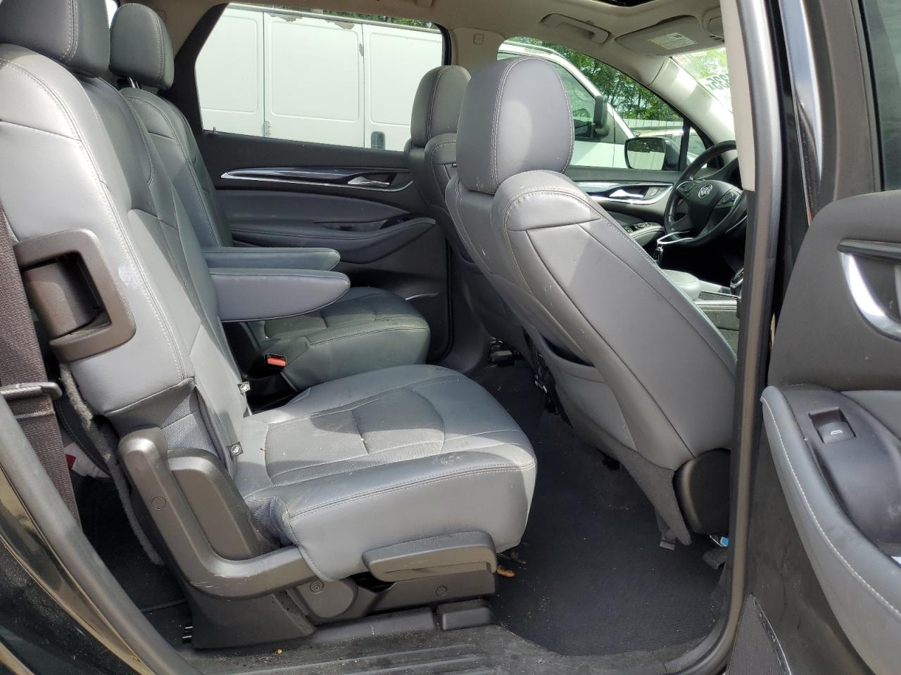 2020 Buick Enclave VIN 5GAERBKW2LJ211970 photo 11