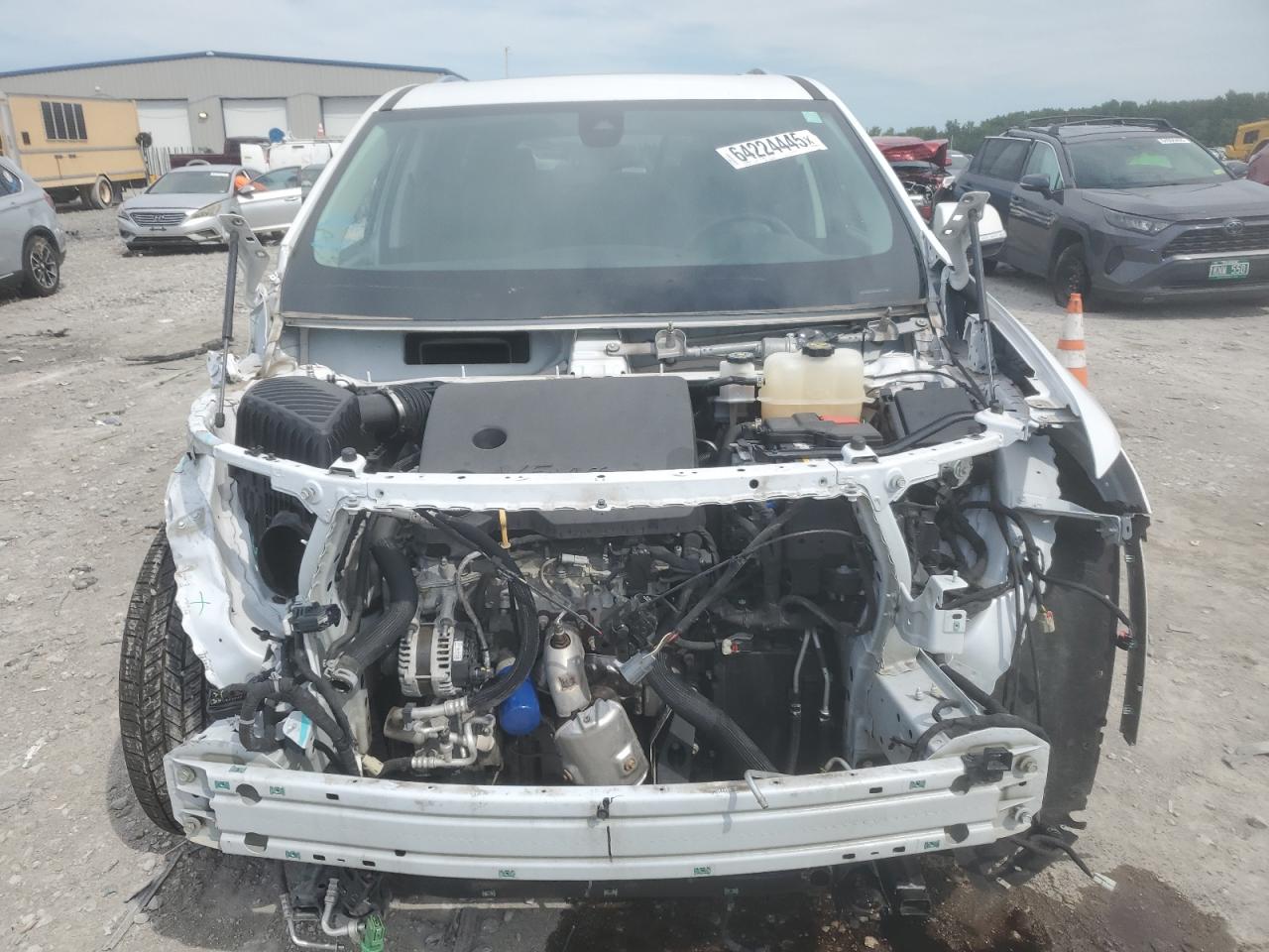 2019 Chev Traverse VIN 1GNERKKW1KJ166573 photo 5